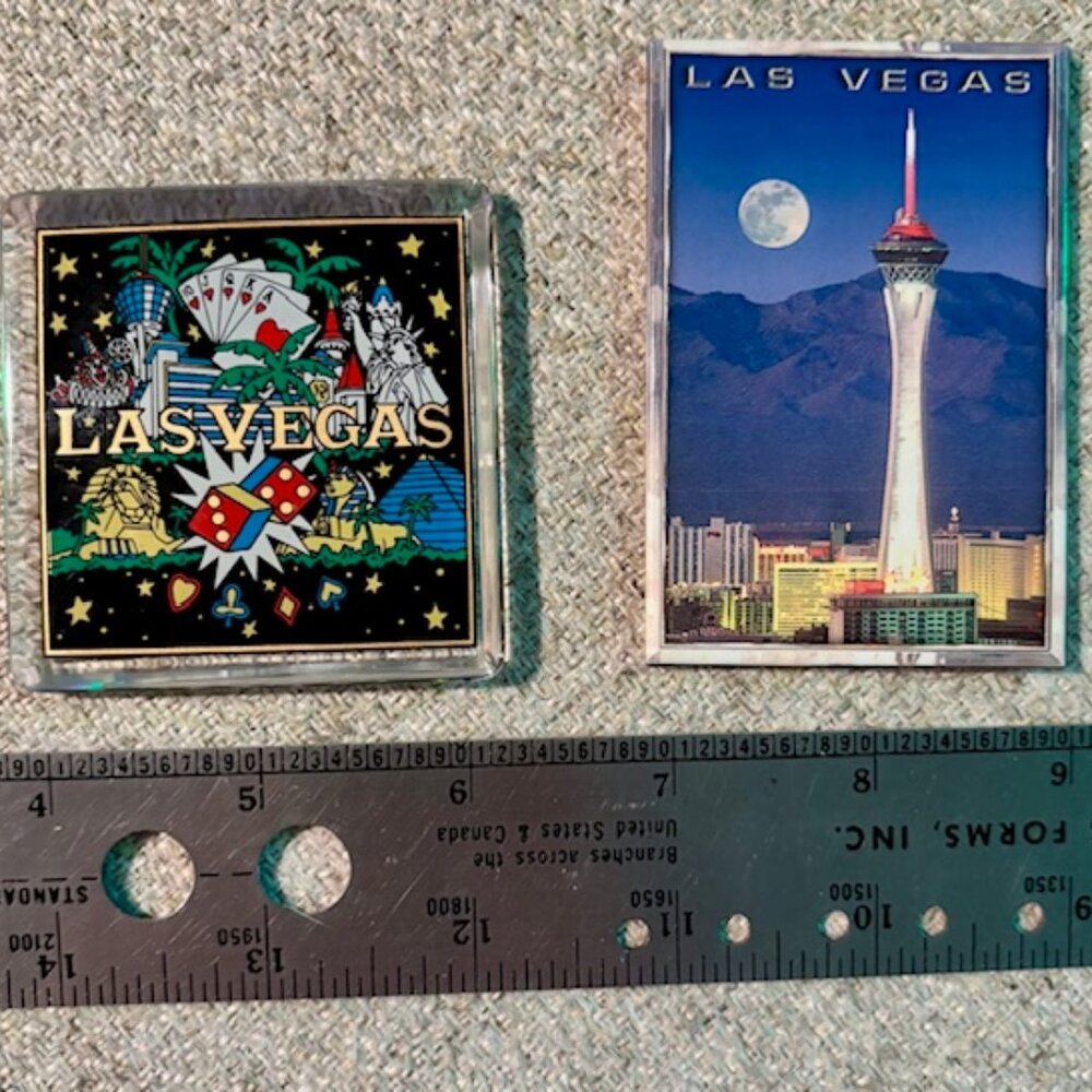 Various Las Vegas Magnets (collection)
